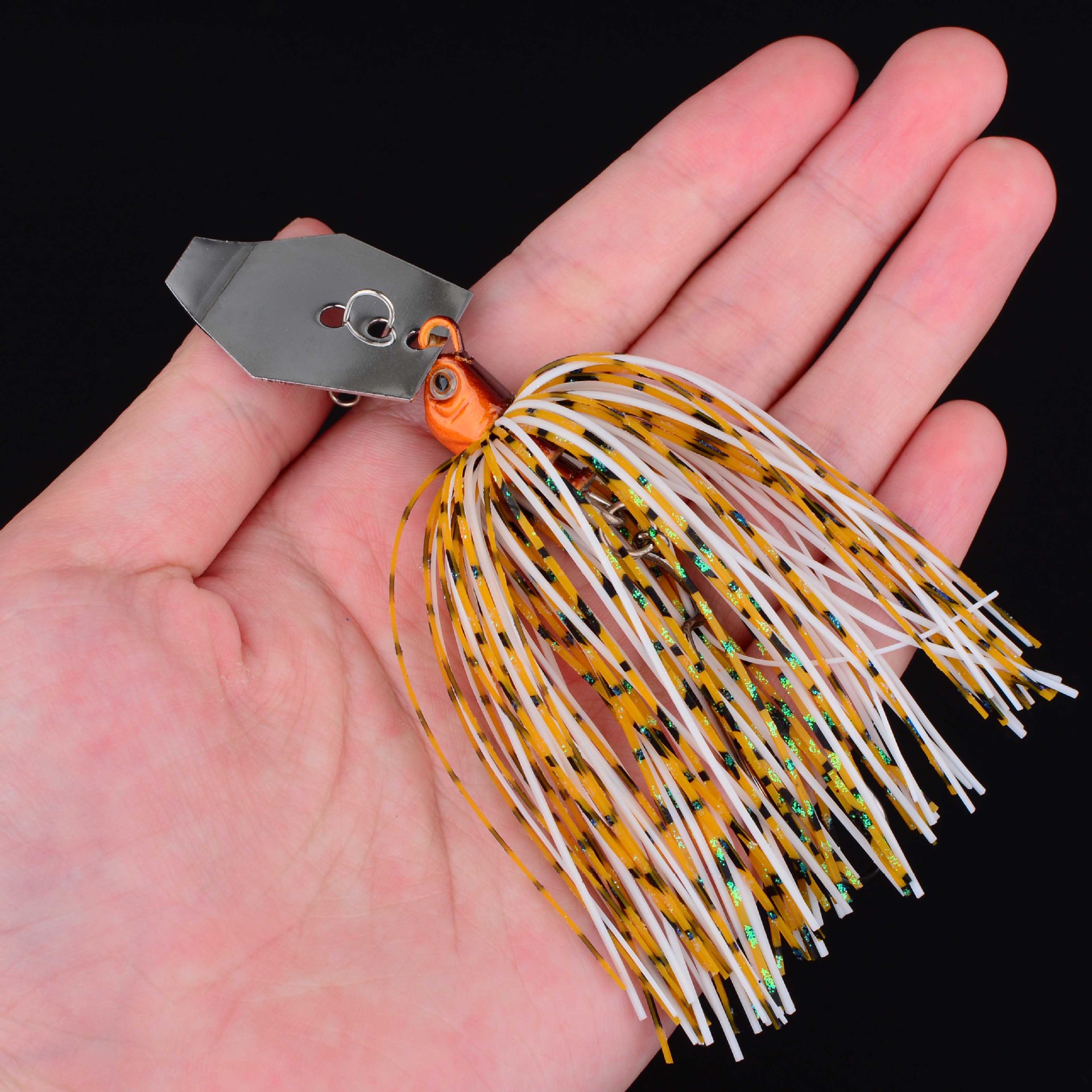 Sunflower Chatter Bait Buzz Lure 9cm 12.5g Anti-Hang Spinner Jig For Bass Fishing thumb 5