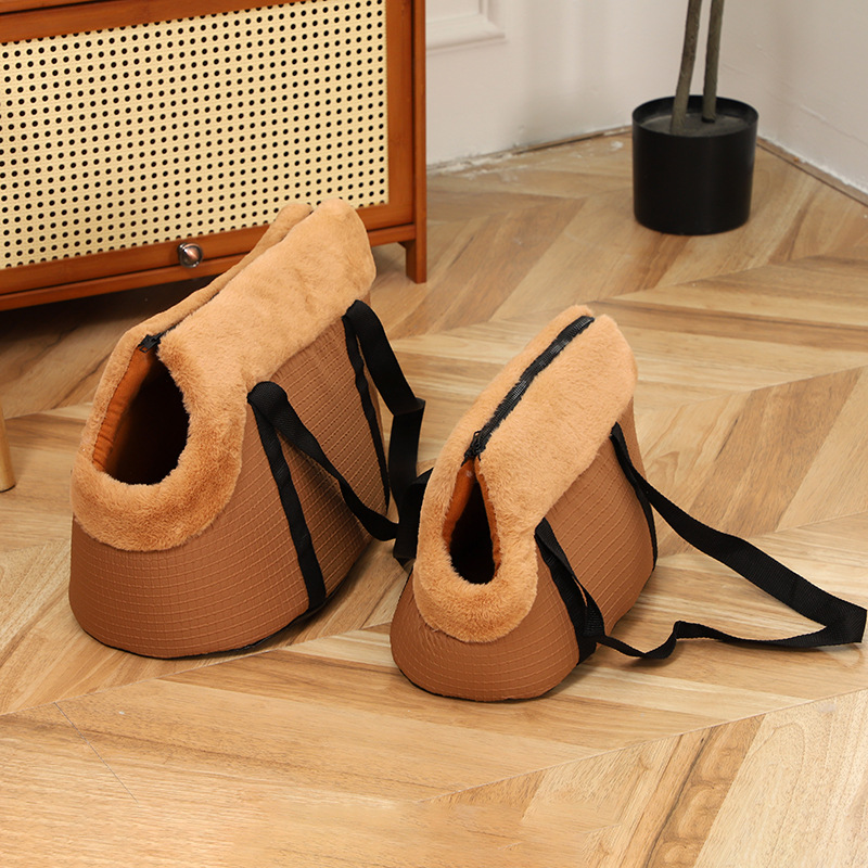Warm Winter Pet Carry Pouch thumb 2